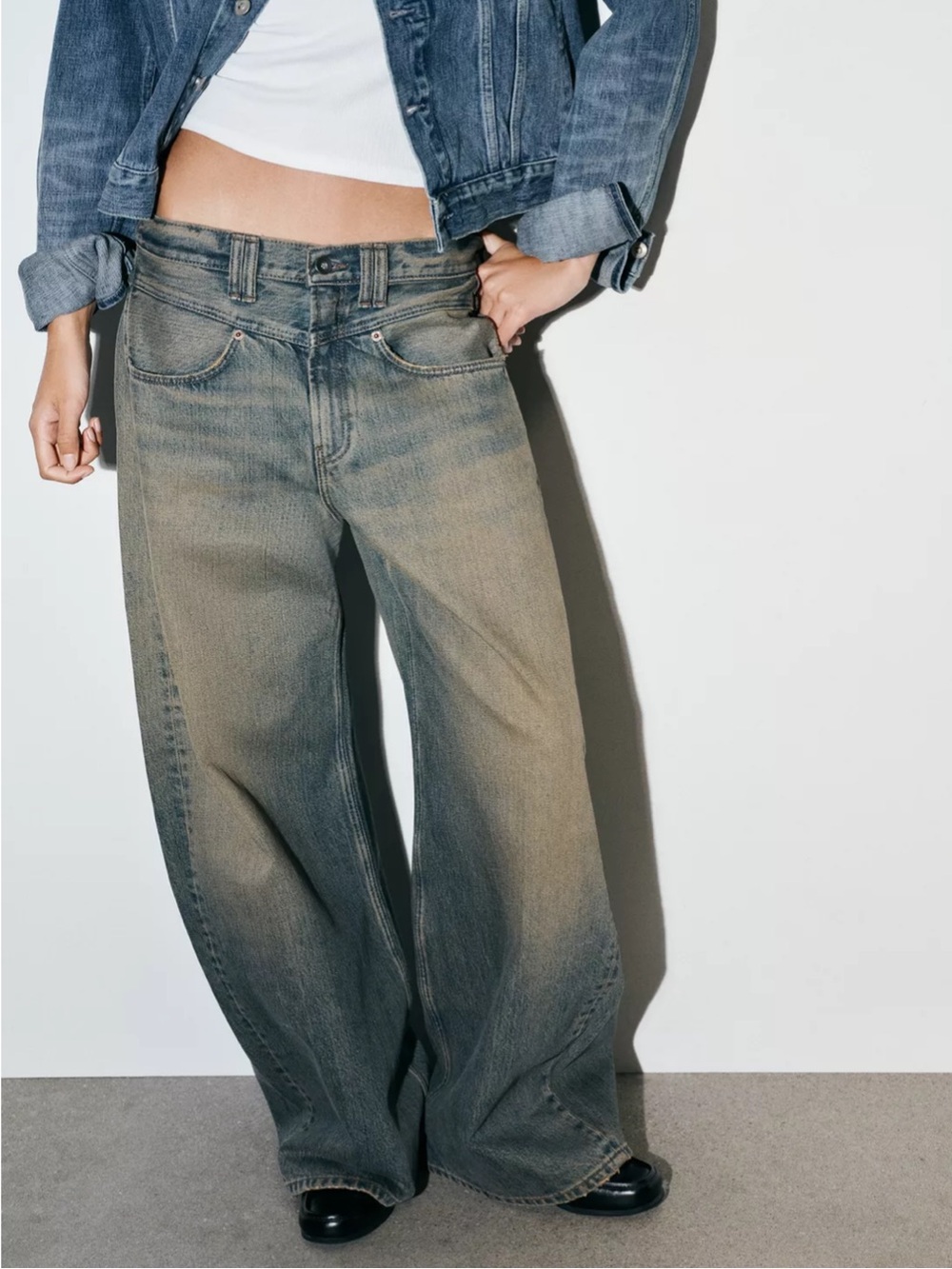 Zara TRF Low Rise Baggy Jeans - Picture 2 of 7